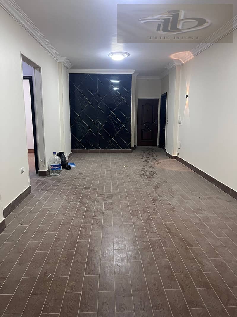 For sale in South Lotus – Fifth Settlement A very prime location near 90th Street, in a quiet and upscale area - Ansicht 3
