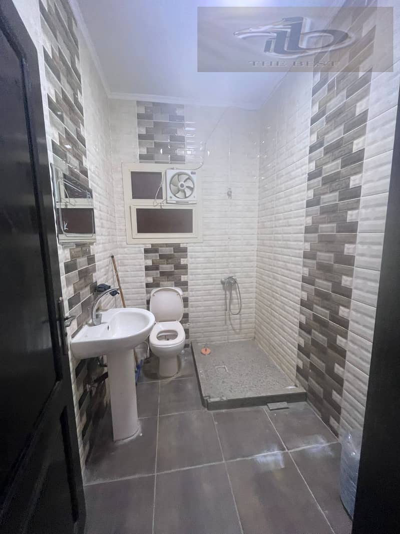 For sale in South Lotus – Fifth Settlement A very prime location near 90th Street, in a quiet and upscale area - Ansicht 4