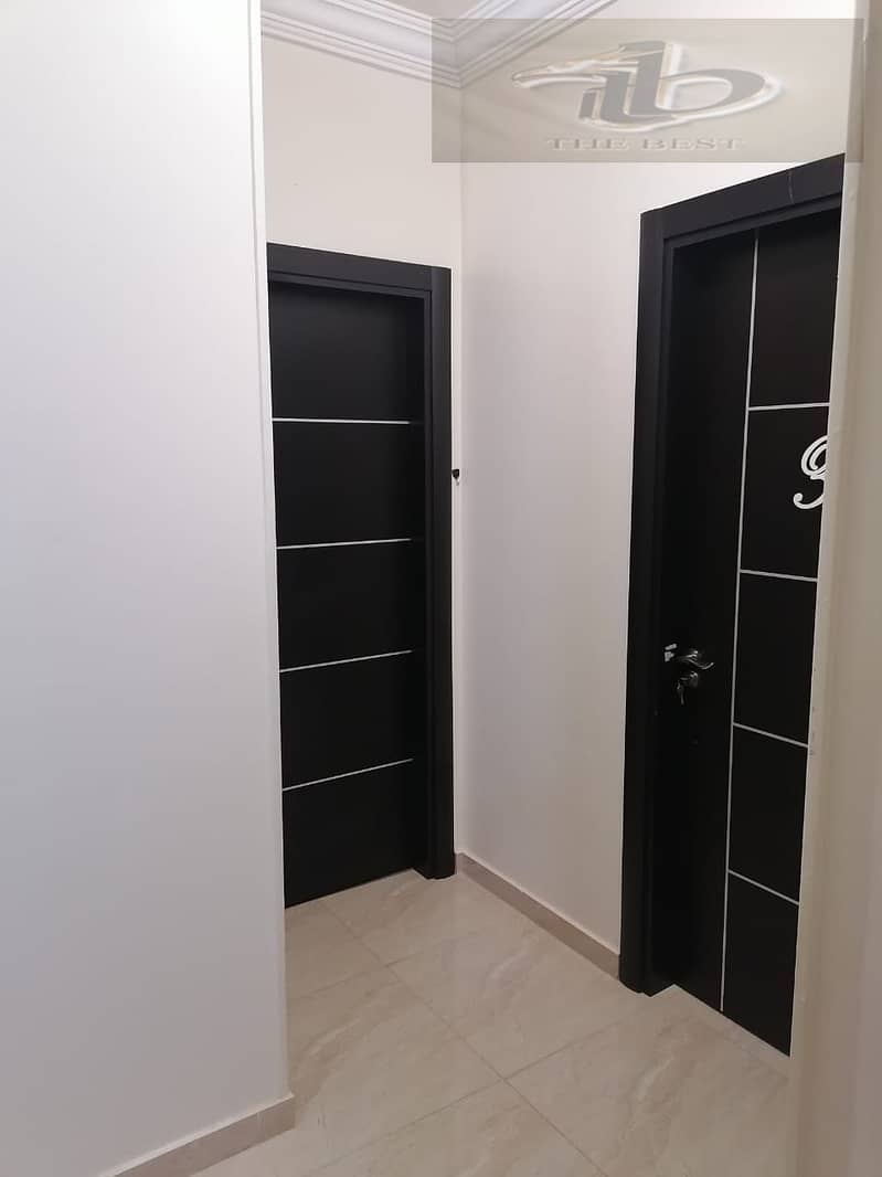 9 f413bf00-bfdd-45e0-bd03-ede9f1646e6a. jpeg