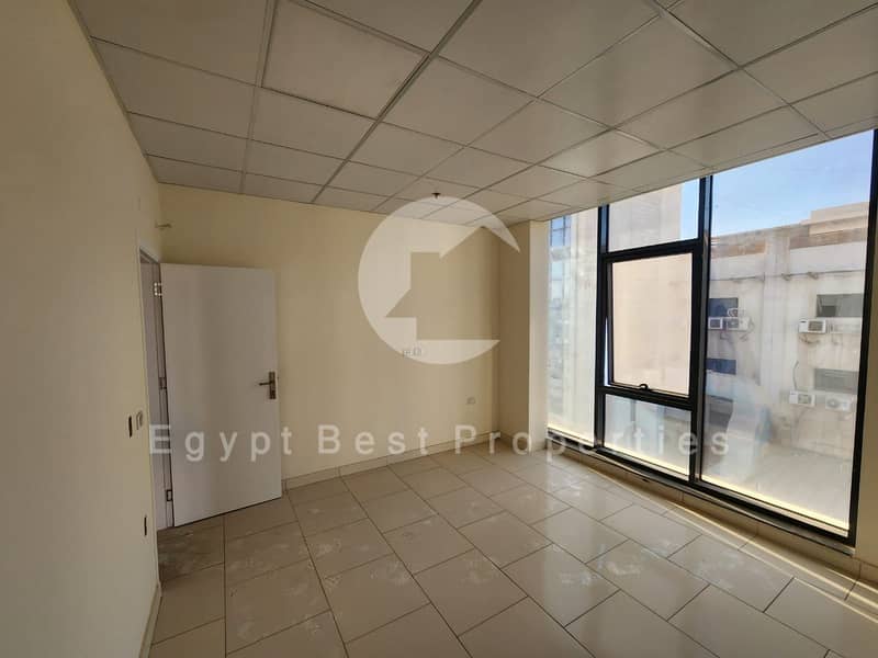 Rented Clinic at 94K per month for sale Town Squar - Ansicht 5