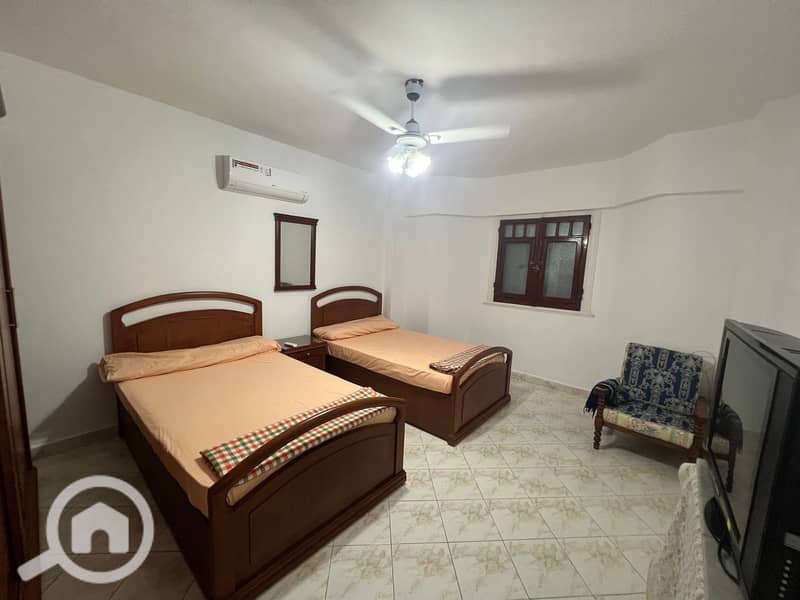 Ground floor chalet with a private garden for rent in North Coast, Krier Lagoon | Direct lagoon - Widok 5