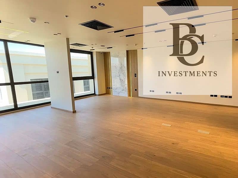 Luxury Administrative Office for Rent in Mivida Business Park - Więcej