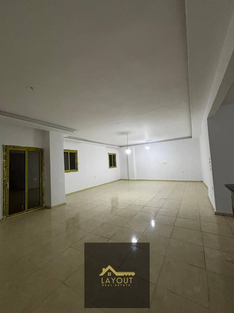 200m Apartment in South Investors for Only 4,800,000 EGP Fully Finished with Direct Main Street View – pohled 6