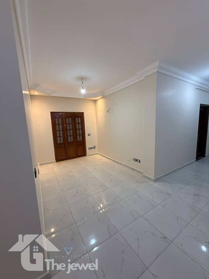 Super Lux 230m Apartment for Rent in North Lotus - 4th Floor with Elevator - Widok 3