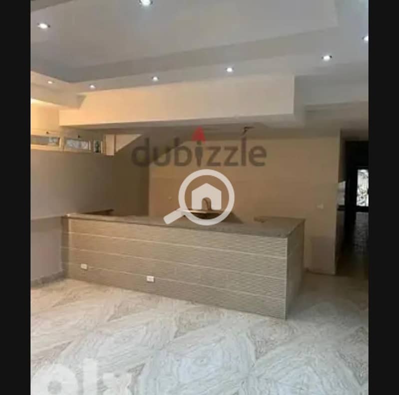 For rent: administrative space in the second district, first area, Fifth Settlement. Area: 150 square meters, 3 rooms, 2 bathrooms, American kitchen, reception, private garden, private entrance. For contact: 01099357245. - Widok 4