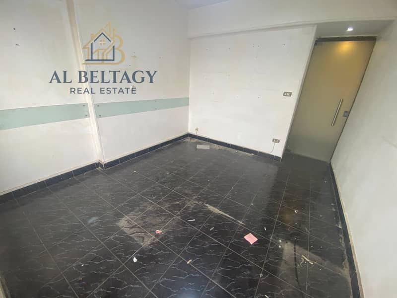 Medical administrative unit for rent with a distinctive front in a prime location on Masdq Street, Dokki. - Widok 6