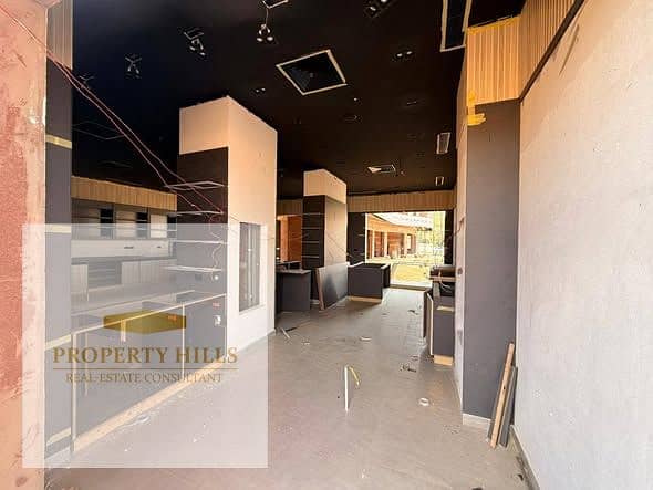 Own your rented shop for 119,600 per month in the first entertainment mall in the Yasmin Villas area - Widok 2