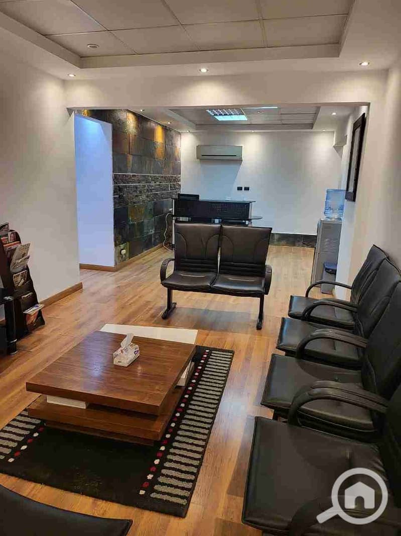 Furnished and air-conditioned dental clinic for rent in Hadayek Al-Quba, licensed for a ground floor clinic on the main Egypt and Sudan street, with an area of 150 m, ultra-luxury. - Widok 3