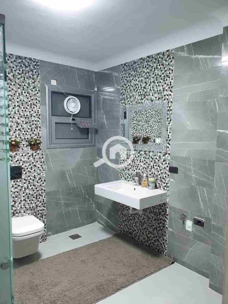 Furnished and air-conditioned dental clinic for rent in Hadayek Al-Quba, licensed for a ground floor clinic on the main Egypt and Sudan street, with an area of 150 m, ultra-luxury. - Widok 4