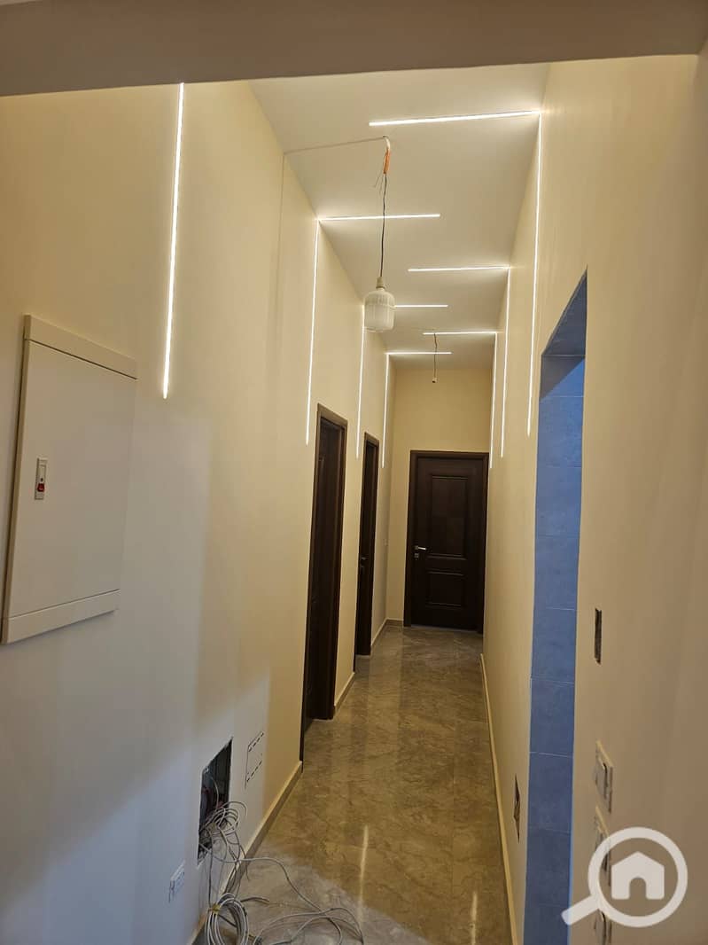 Apartment for rent in Sheikh Zayed, Beverly Hills Compound, first occupancy, raised ground floor, 300m - Ansicht 2