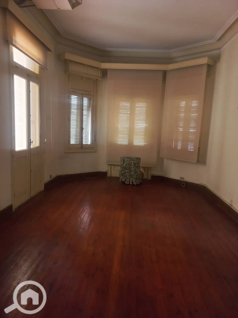 Office of 190 sqm for rent, high ceiling, administrative license - Więcej