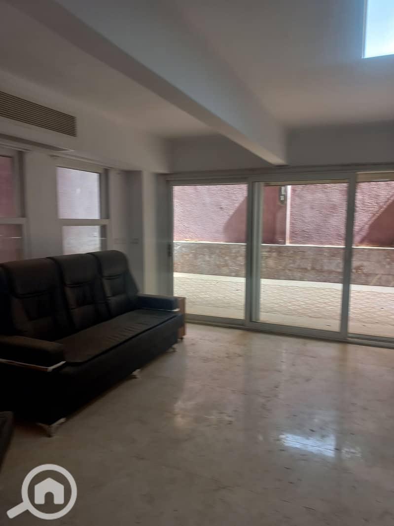 300m ground floor apartment with a private entrance and garden in Zamalek – pohled 5