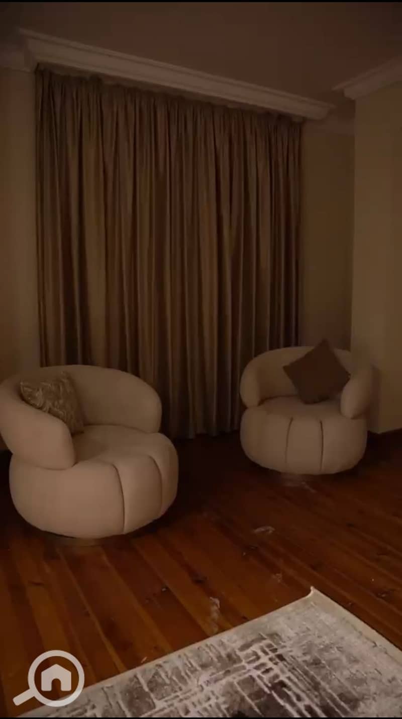 7 1000298980. jpg