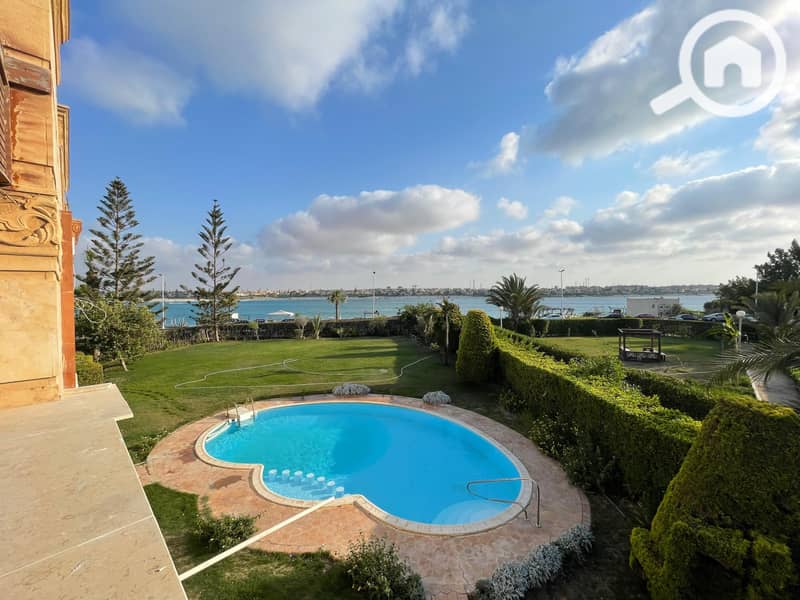 Villa for rent in Marina 5, private swimming pool, private marina on the lake, steps to the beach. - Widok 2
