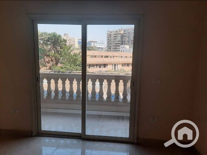 First floor administrative license for rent from Ahmed Arabi main street in Mohandessin – pohled 5