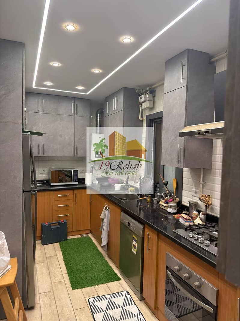 For Sale | SODIC Eastown Prime Location - Phase 1 - Fully Renovated Project: SODIC Eastown - New Cairo Location: Prime Location Flo - Widok 6