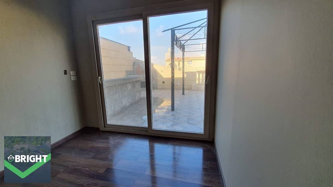 Penthouse with roof for sale at the lowest possible price - 310m - 3 bedrooms - with a very distinctive view - in Fifth District - Ansicht 6