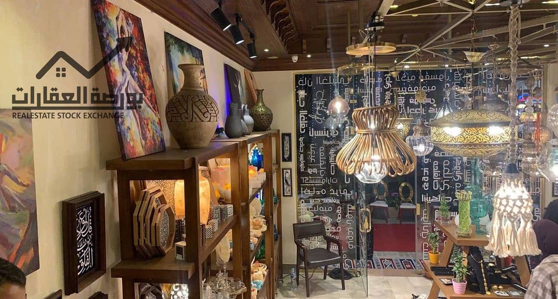 A very distinctive commercial shop for sale in Al-Rehab City - Eastern Market - Widok 6