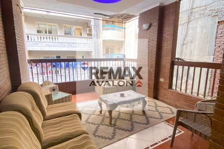 شقة 4 غرف نوم للبيع في ميامي، الإسكندرية - 01. jpg