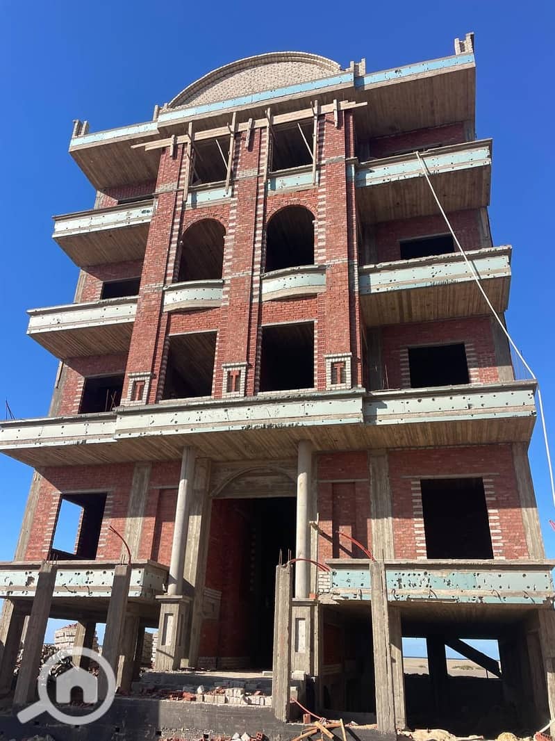 Unit for sale with a direct view of the sea on an area of 200 square meters, an exceptional location between the sea and all the services you need. Units with defined delivery and spacious, practical design in an upscale community. - Widok 3