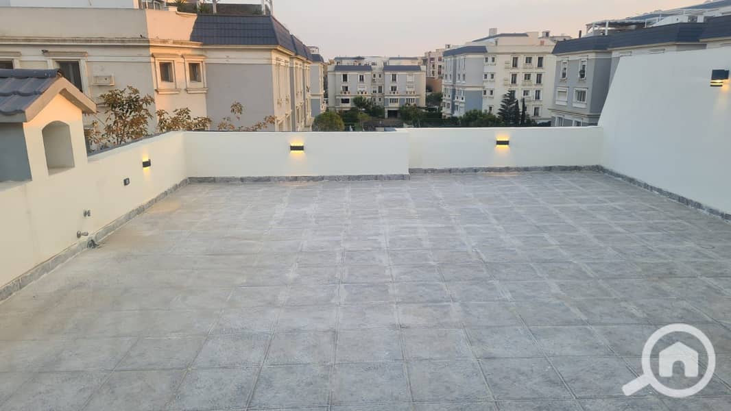 Luxury penthouse for rent in Mountain View ERK with private roof and spacious areas - Ansicht 3