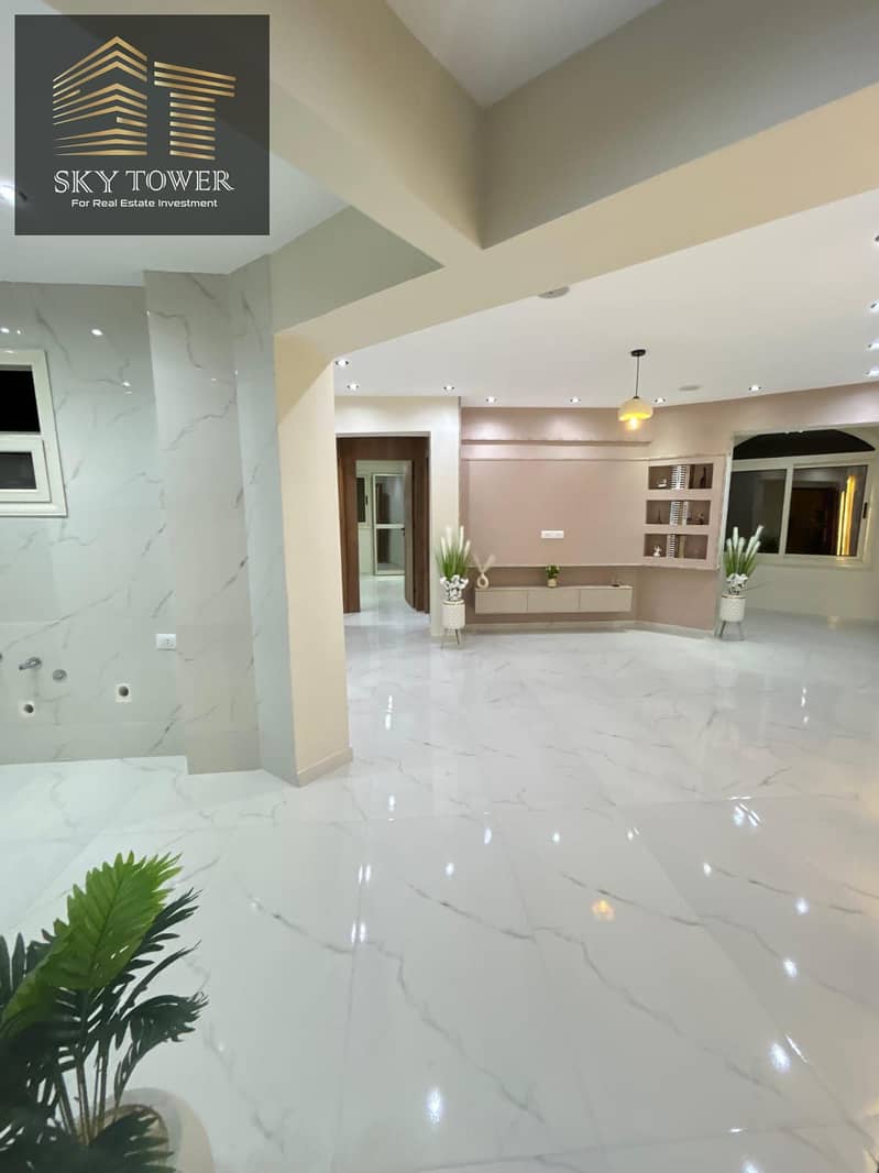 ViP finishing apartment for sale, northern ultra-super lux in Compound in October Gardens, second floor, price includes parking space. - Widok 3
