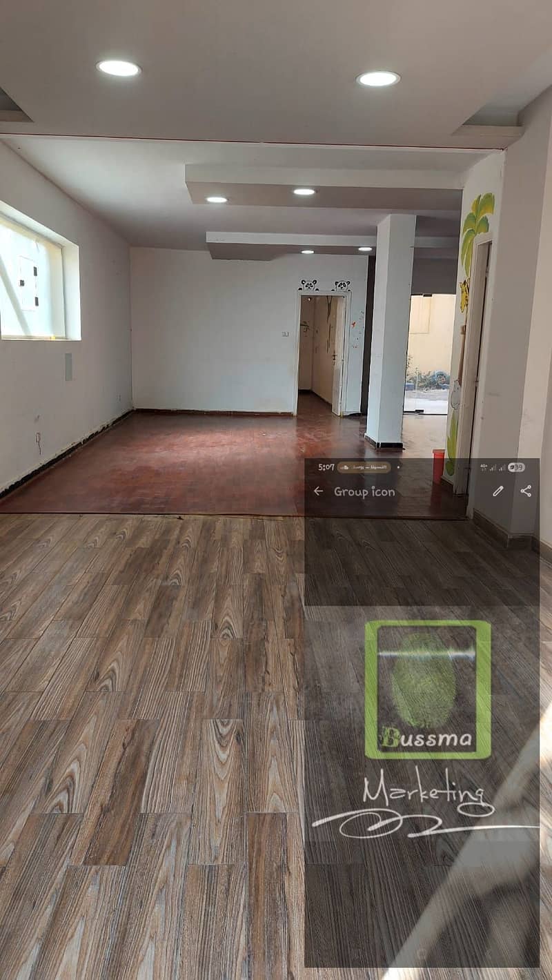 For rent, an administrative headquarters of 900 m² on the ground floor with a private garden of 400 m², west of Somid, October, with super lux finishing at a very special price. - Widok 5
