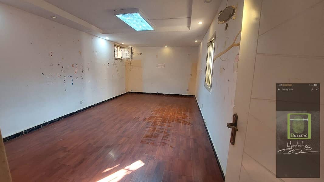 For rent, an administrative headquarters of 900 m² on the ground floor with a private garden of 400 m², west of Somid, October, with super lux finishing at a very special price. - Widok 6
