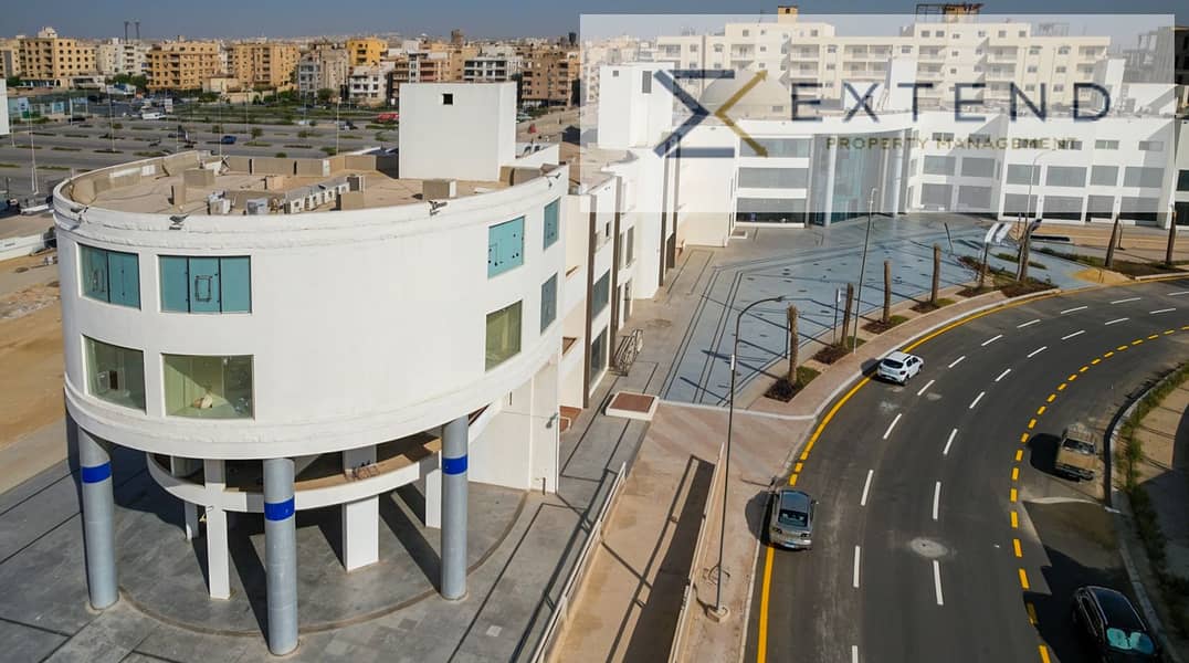 A prime location in front of Hassan Mostafa Halls in 6 October, a shop for rent 150m near Al Hosari suitable for various commercial activities. - Widok 6