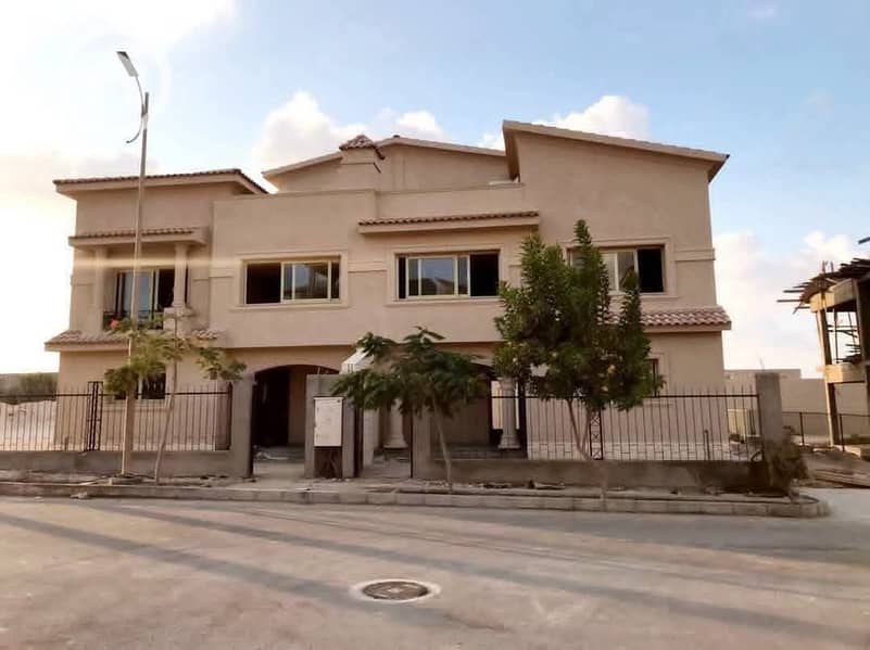 Own a Stand Alone Villa in Alex West and enjoy the finest lifestyle. - Widok 3