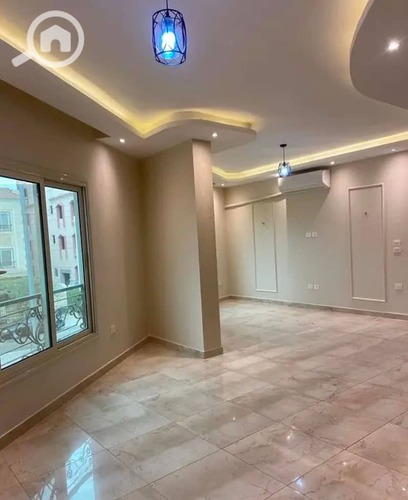 Apartment for rent in the First District - Fifth Settlement, with kitchen and air conditioning, overlooking South 90th Street and close to all services, ultra-super deluxe finishing - Ansicht 4