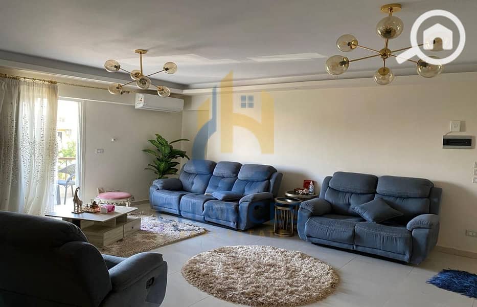 A distinctive apartment for sale in Al-Arabia Compound in the New Cairo area with high-end finishing and a prime location. – pohled 4