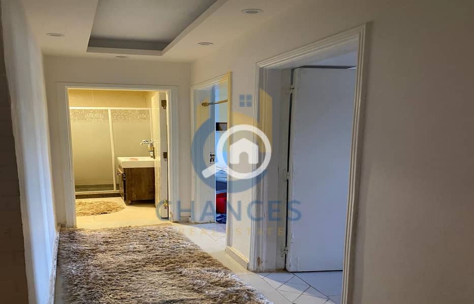 A distinctive apartment for sale in Al-Arabia Compound in the New Cairo area with high-end finishing and a prime location. – pohled 6
