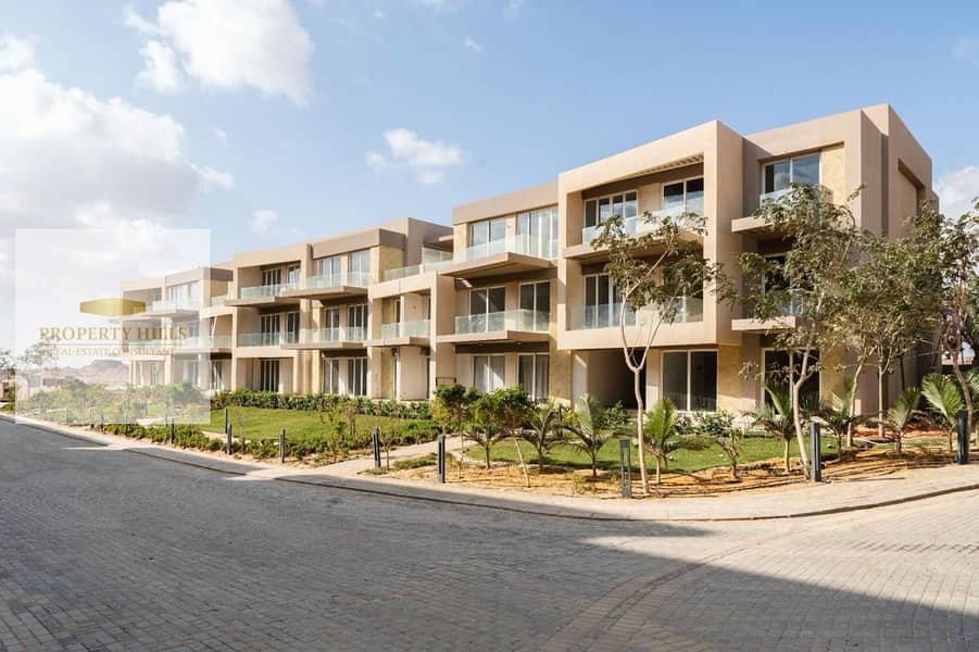 With a down payment of less than 2 million, a duplex chalet at a very special price in Baho El Sokhna, immediate delivery, sea view, and fully finished. - Ansicht 4