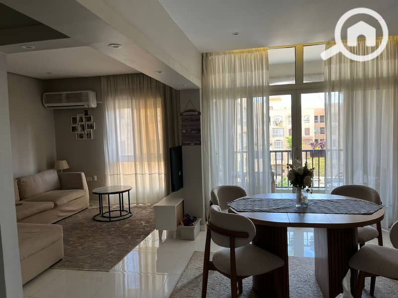 A luxury apartment in Al-Bustan Compound, First Settlement, with a distinctive finishing and a special location. – pohled 3