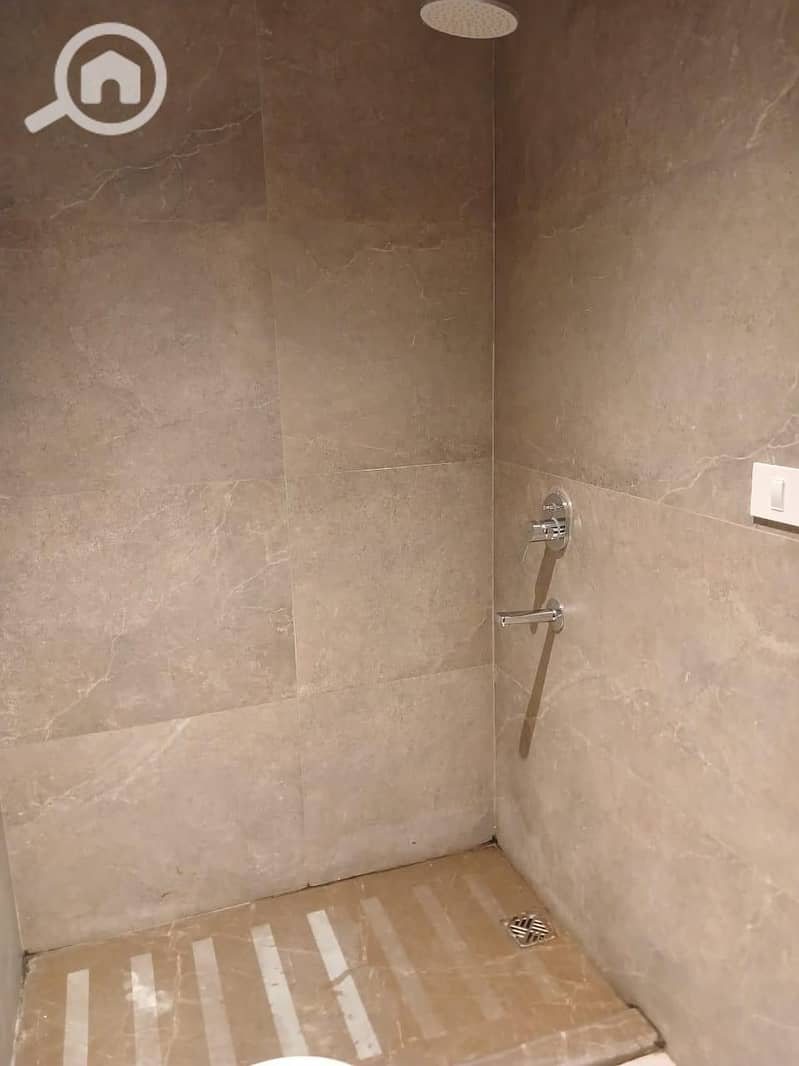 3 1000309659. jpg