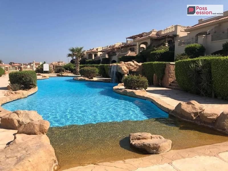Sea-view chalet for sale in La Vista 6, Ain Sokhna. Fully finished Ultra Super Lux, ready for immediate delivery and viewing minutes from Porto Sokhna - Widok 6