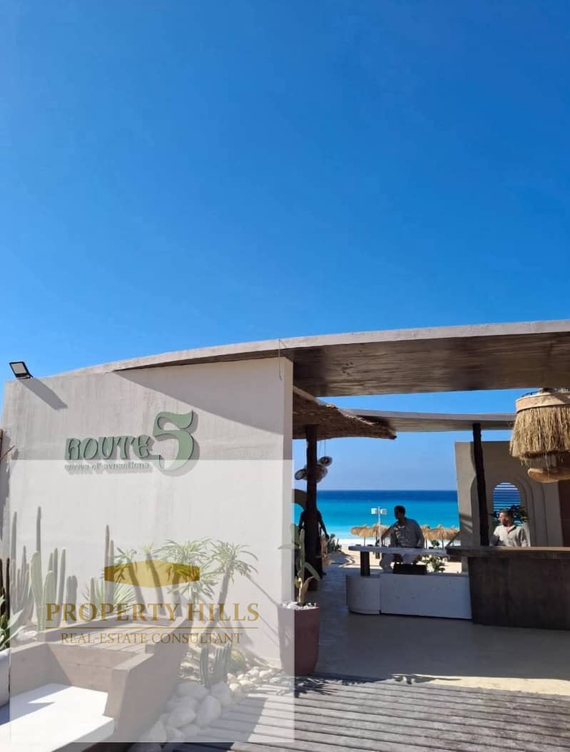 Twin villa in Ras El Hekma, ready for viewing, with a 10-year payment plan available in Marseilia Beach 5. - Więcej