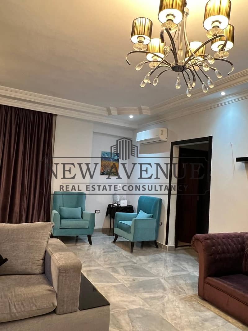 For quick sale in Dorra Cairo Compound, a 144m² duplex apartment with a 40m² roof terrace overlooking a small garden - Więcej