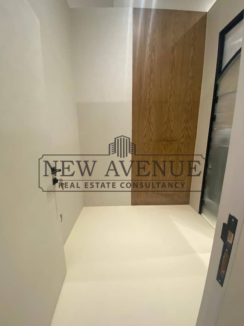 Clinic for sale 78 m² fully finished with Ac’s (the hub by waterway) – další