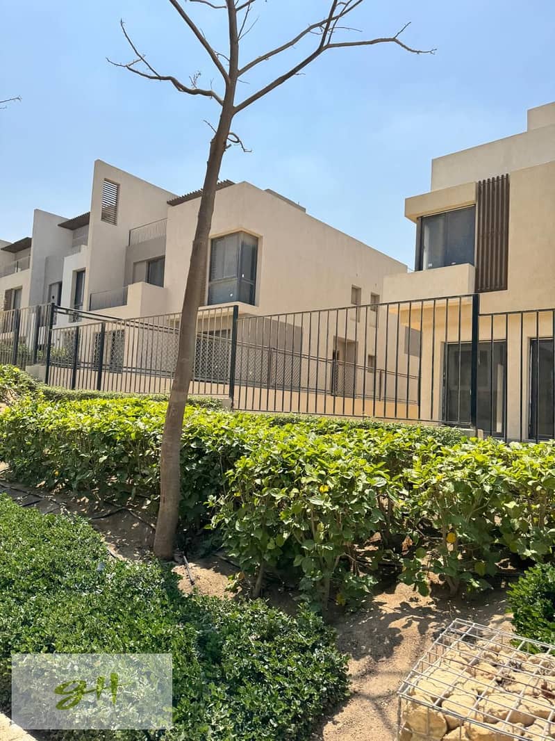 Twin house Ready to Move for Sale in Sodic East AL Shorouk City – pohled 4