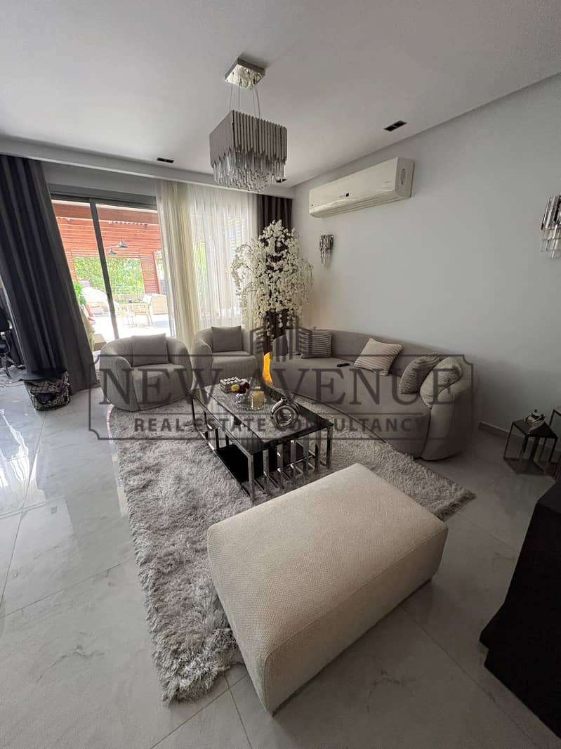 Duplex ground with garden - Super lux finishing with furniture and appliances - very prime location - huge area - parking slot - ready to move - Ansicht 3