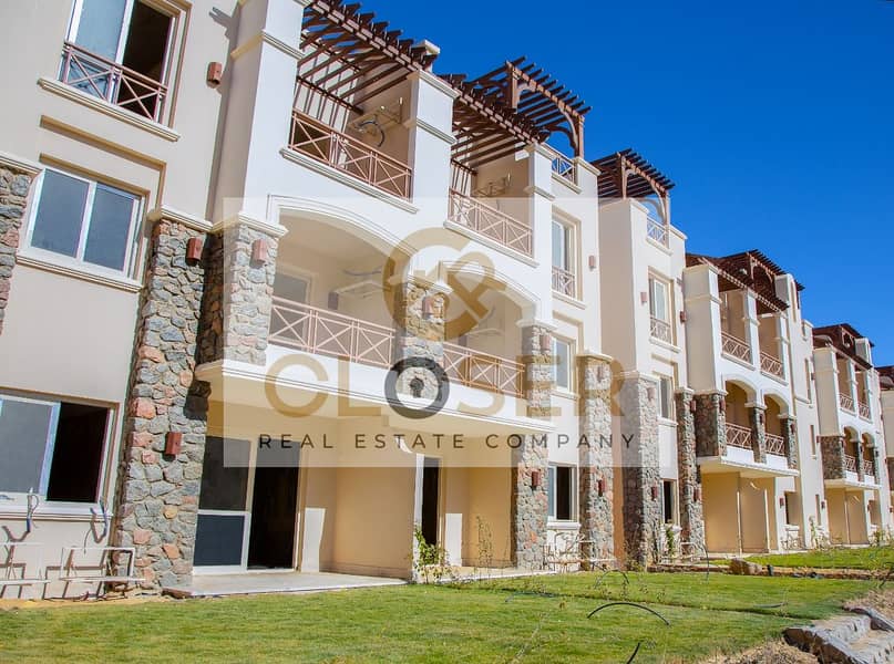 chalet for sale 3BR with a private garden 40% discount DP 1,3K inst over 8Y in Blue Blue near the windmills – pohled 4