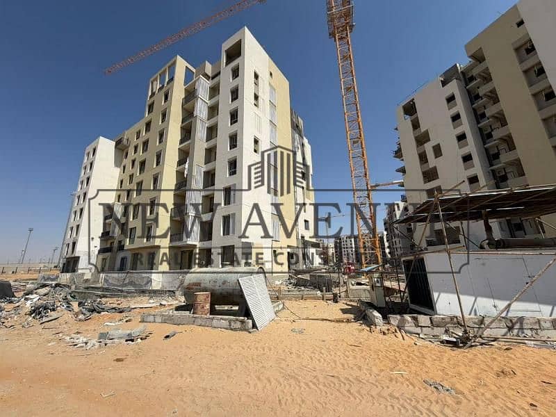 Best price apartment under market price | Fully finished with Ac’s and kitchen cabinets | in zed east compound - Widok 5