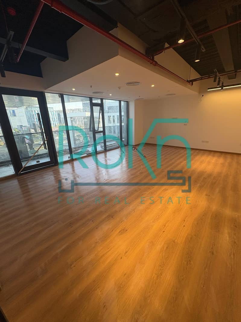 Office for rent, finished with air conditioning, on the axis, 100 m Mall Arkan Plaza Capital Business Park Park Street Trivium Ameri - Vista 5