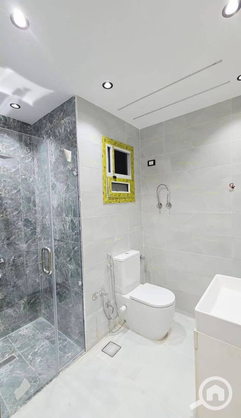 Special apartment for sale with down payment 227,000 EGP in Compound Chapters New Capital - Widok 4