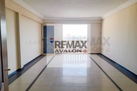 3 Bedroom Apartment for Rent in Kafr Abdo, Alexandria - 1. jpg 3 Bedroom Apartment for Rent in Kafr Abdo, Alexandria - 1. jpg