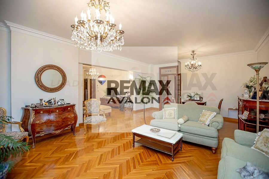 Apartment for sale 250 m Kafr Abdo (Villa Street 9) - Vista 5