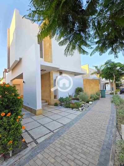 5 Bedroom Villa for Sale in North Coast, Matruh - 20250714_190856. jpg