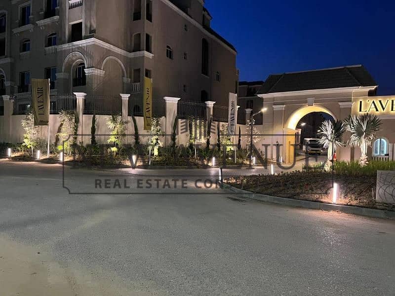 Corner Upper Duplex for Sale in L’Avenir Mostakbal City | 265 sqm + Roof | 3 Bedrooms - Widok 2